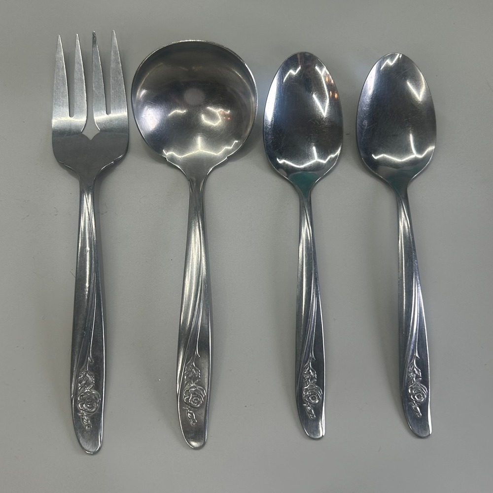 Oneida Roseanne Serving Fork Spoon Gravy Ladle Flatware 4pc Stainless Floral